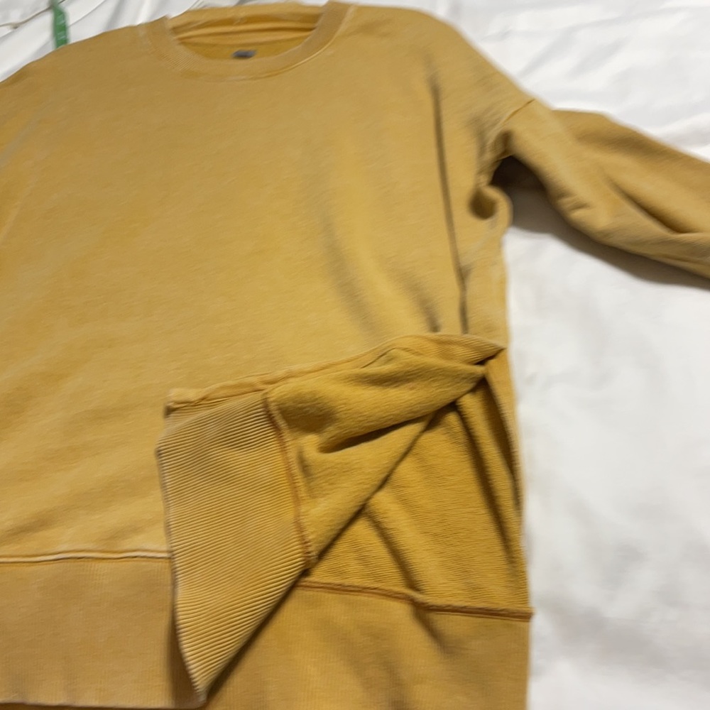 Sweatshirt - Picture 3 of 3